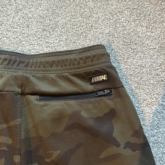 American Eagle Camo Joggers - Picture 2 of 3